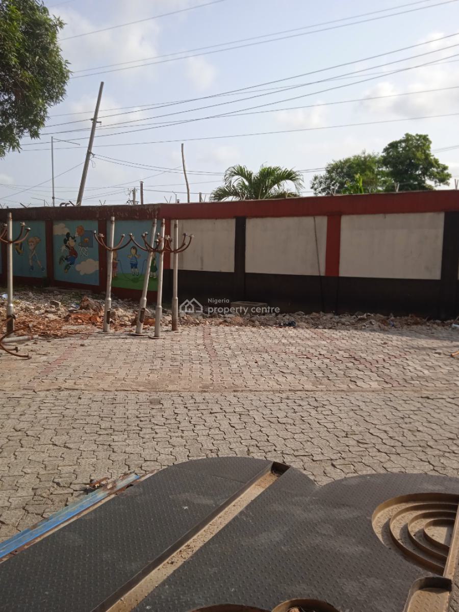Vacant Highrise on 1735sqm Consisting of 24units of 2bedroom with Bq, Off Bode Thomas, Surulere, Lagos, House for Sale
