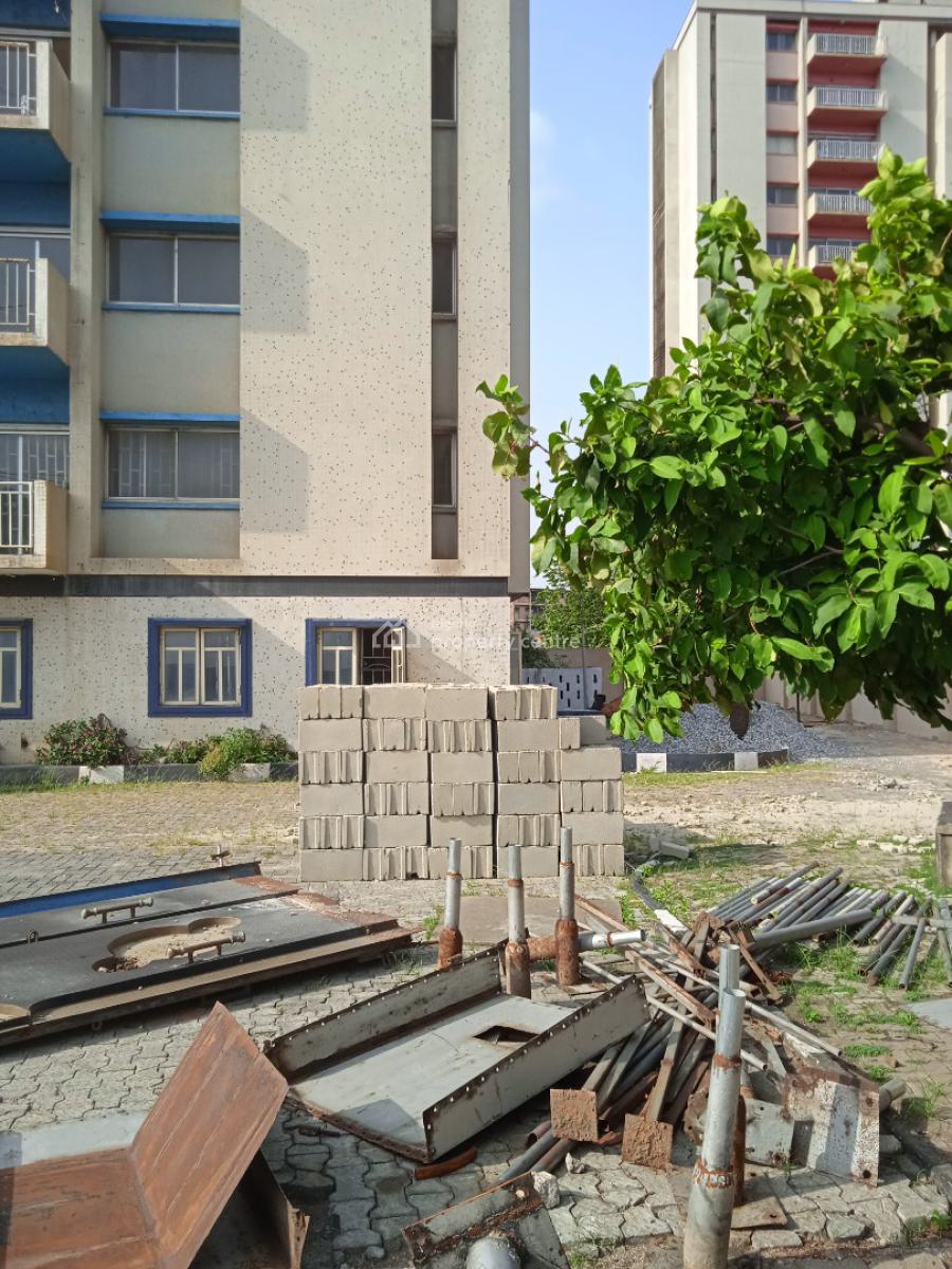 Vacant Highrise on 1735sqm Consisting of 24units of 2bedroom with Bq, Off Bode Thomas, Surulere, Lagos, House for Sale