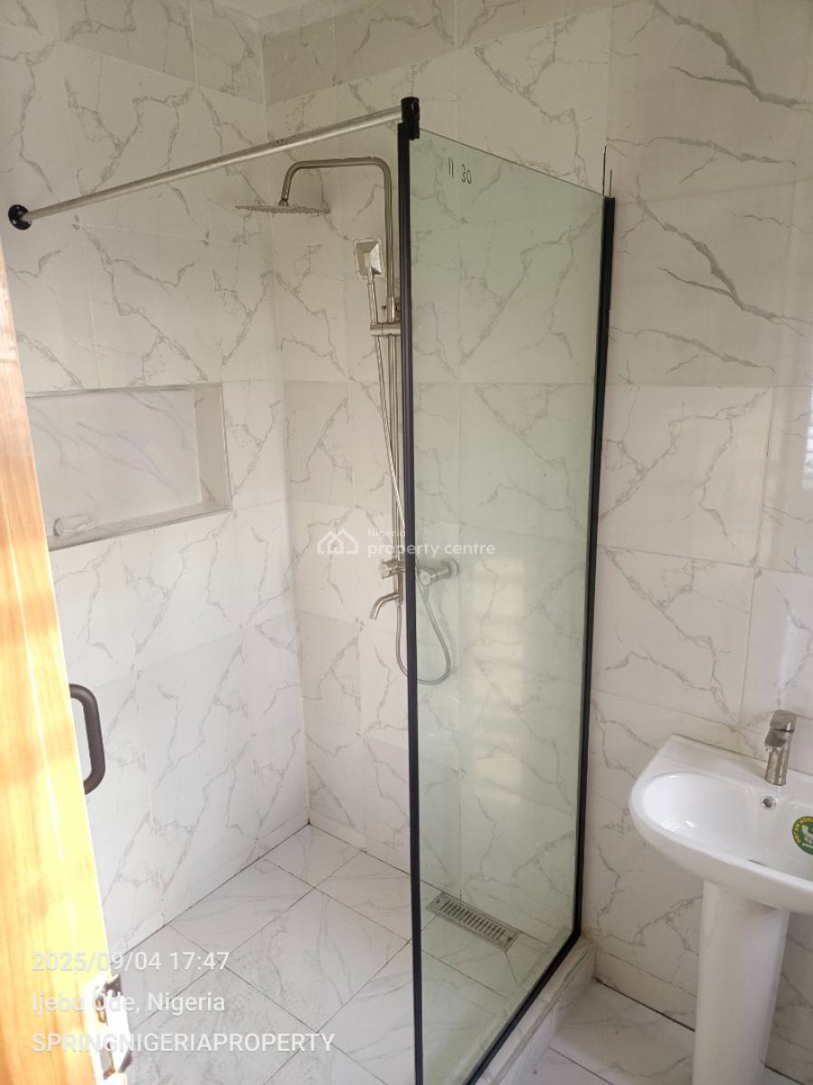 Brandnew Luxury 2bedroom Flat Upstairs, After Lagos Business School, Sangotedo, Ajah, Lagos, Flat / Apartment for Rent