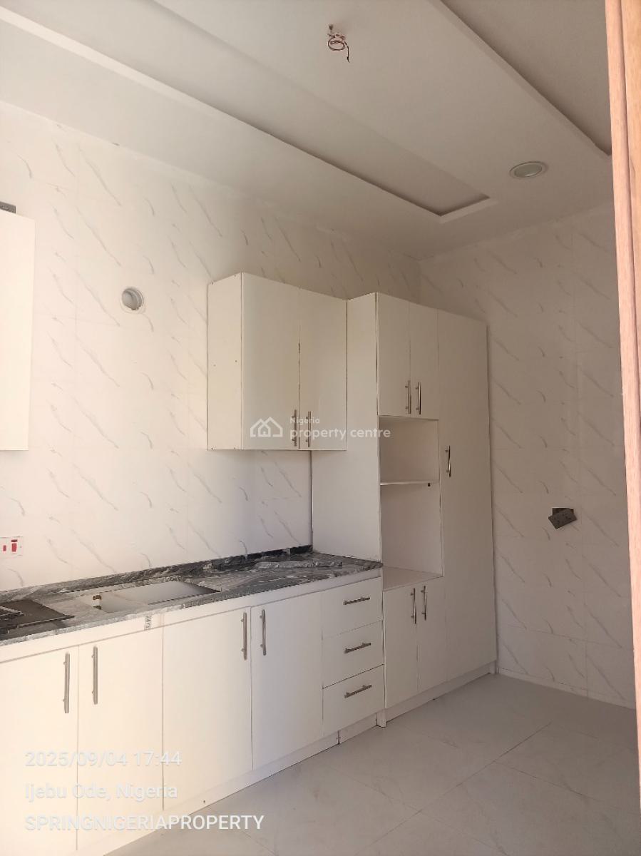 Brandnew Luxury 2bedroom Flat Upstairs, After Lagos Business School, Sangotedo, Ajah, Lagos, Flat / Apartment for Rent