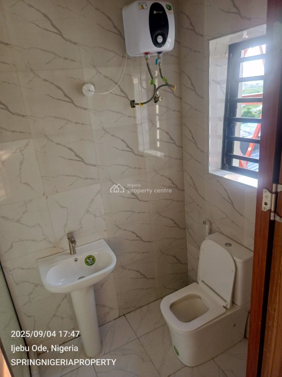 Brandnew Luxury 2bedroom Flat Upstairs, After Lagos Business School, Sangotedo, Ajah, Lagos, Flat / Apartment for Rent