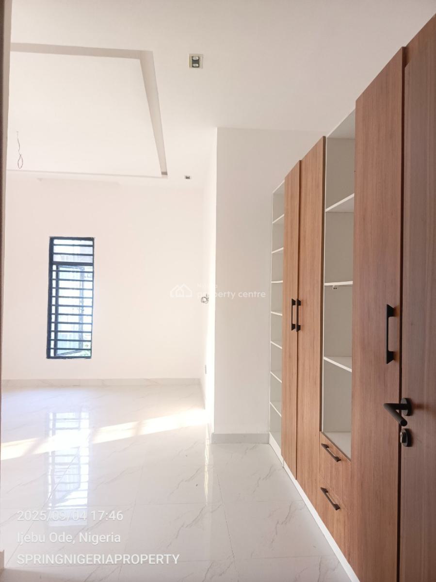 Brandnew Luxury 2bedroom Flat Upstairs, After Lagos Business School, Sangotedo, Ajah, Lagos, Flat / Apartment for Rent