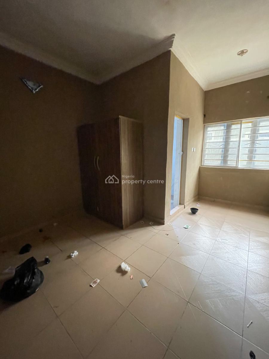 Spacious One Bedroom Mini Toilet with Visitor Toilet in an Estate, Bogije Ibeju Lekki Lagos, Bogije, Ibeju Lekki, Lagos, Mini Flat (room and Parlour) for Rent