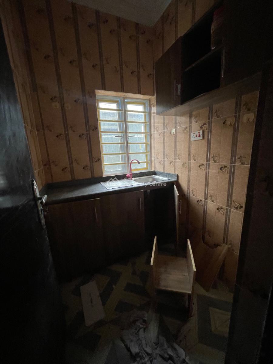 Spacious One Bedroom Mini Toilet with Visitor Toilet in an Estate, Bogije Ibeju Lekki Lagos, Bogije, Ibeju Lekki, Lagos, Mini Flat (room and Parlour) for Rent