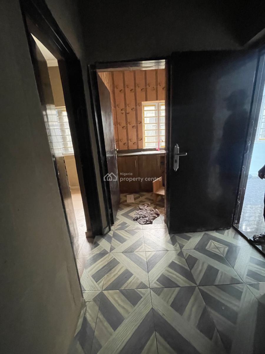 Spacious One Bedroom Mini Toilet with Visitor Toilet in an Estate, Bogije Ibeju Lekki Lagos, Bogije, Ibeju Lekki, Lagos, Mini Flat (room and Parlour) for Rent