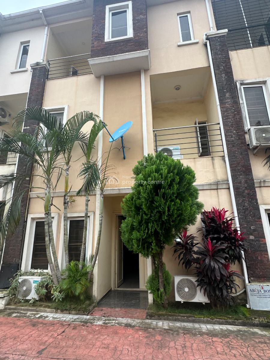 Luxury Spacious 4 Bedroom Duplex with Bq, National Assembly Quarters Zone D, Apo, Abuja, Terraced Duplex for Rent