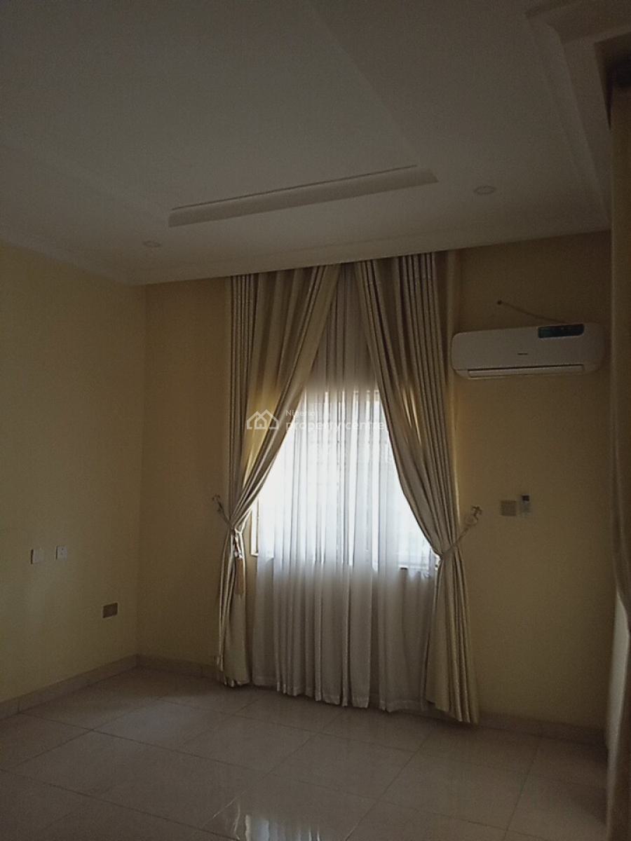 Luxury Spacious 4 Bedroom Duplex with Bq, National Assembly Quarters Zone D, Apo, Abuja, Terraced Duplex for Rent