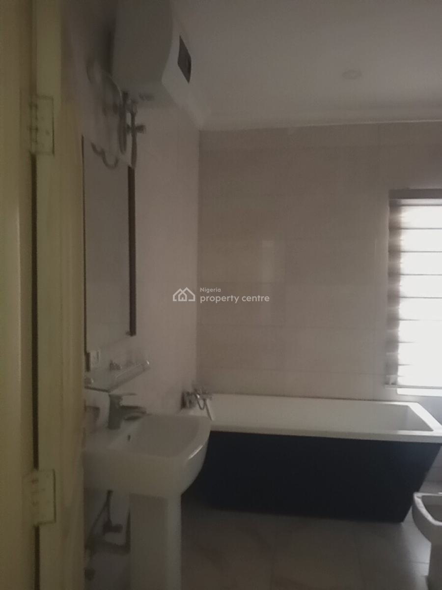 Luxury Spacious 4 Bedroom Duplex with Bq, National Assembly Quarters Zone D, Apo, Abuja, Terraced Duplex for Rent