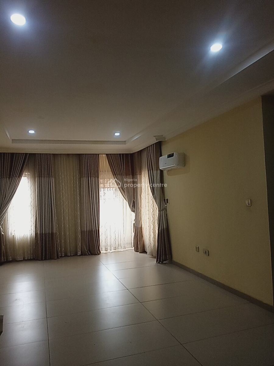 Luxury Spacious 4 Bedroom Duplex with Bq, National Assembly Quarters Zone D, Apo, Abuja, Terraced Duplex for Rent