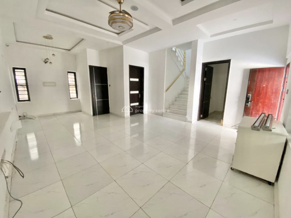 Beautifully 4 Bedroom Terrace Duplex with Bq, Lekki Expressway, Lekki, Lagos, Terraced Duplex for Rent