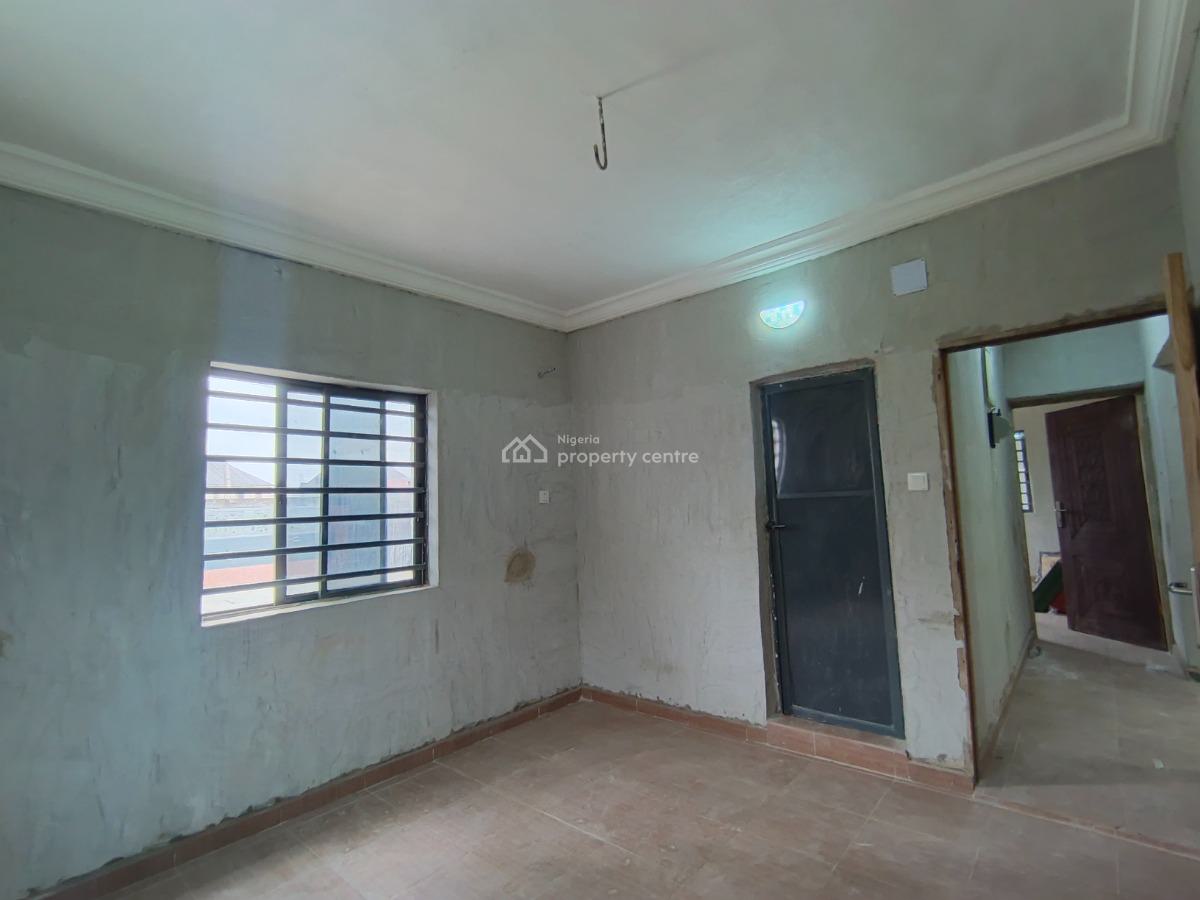 2 Bedroom Flat, Ginti Axis, Ikorodu, Lagos, Flat / Apartment for Rent
