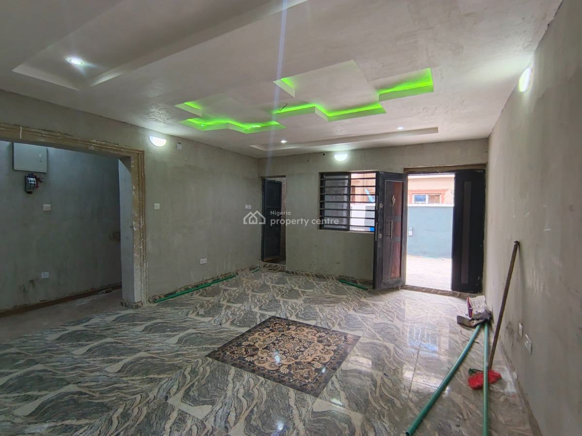 2 Bedroom Flat, Ginti Axis, Ikorodu, Lagos, Flat / Apartment for Rent
