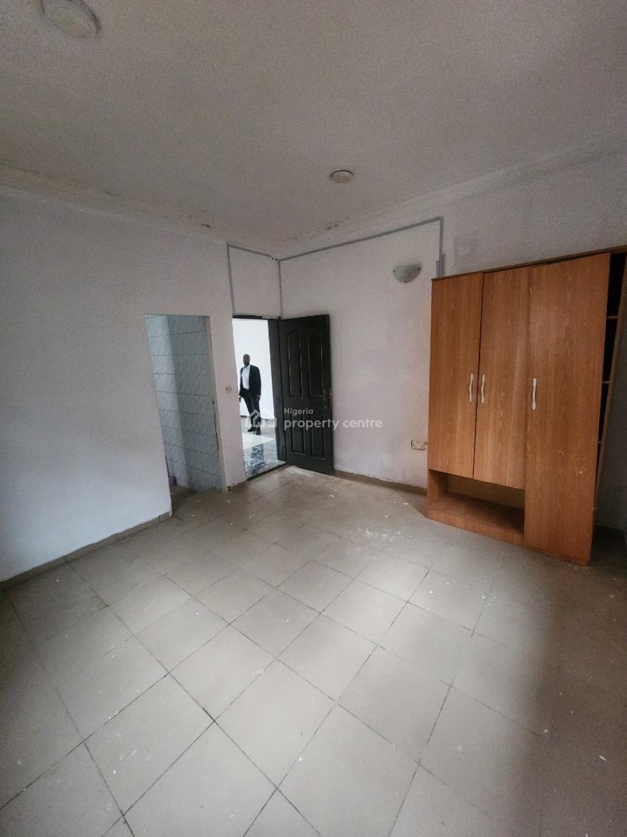 Luxury Two Bedroom Block of Flat, Dawaki District, Dawaki, Gwarinpa, Abuja, Flat / Apartment for Rent