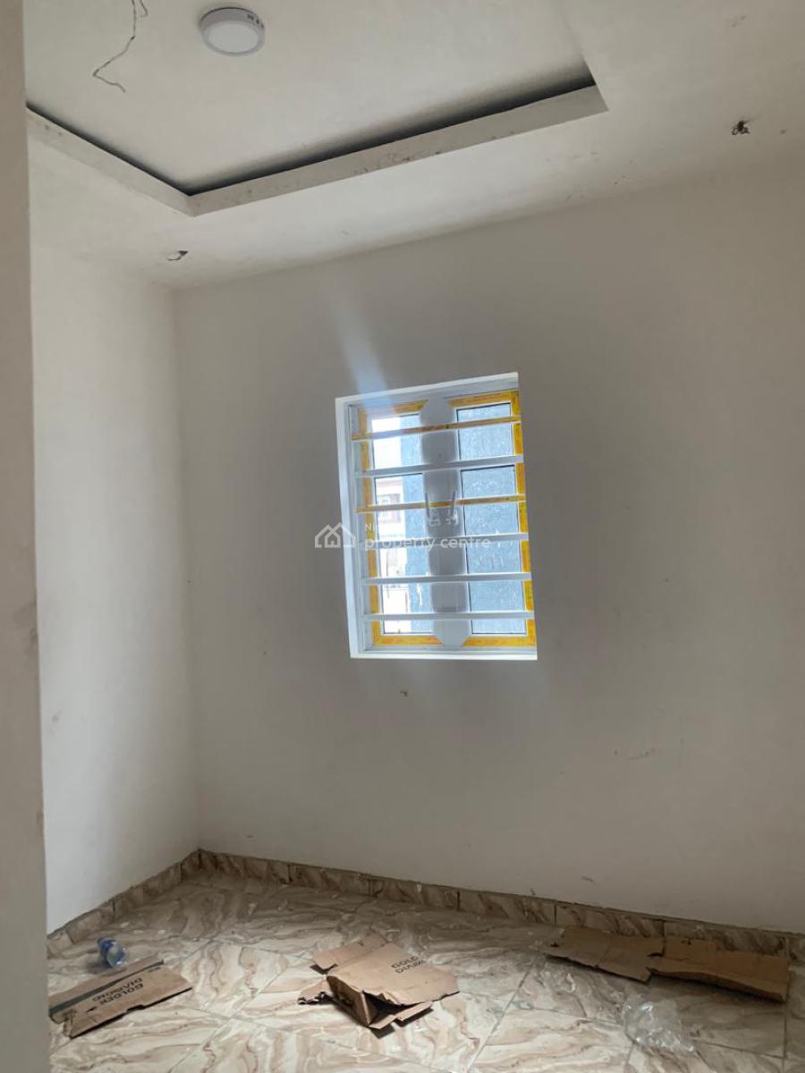 Executive Standard 2 Bedroom Flat, Off Diya, Gbagada, Lagos, Flat / Apartment for Rent