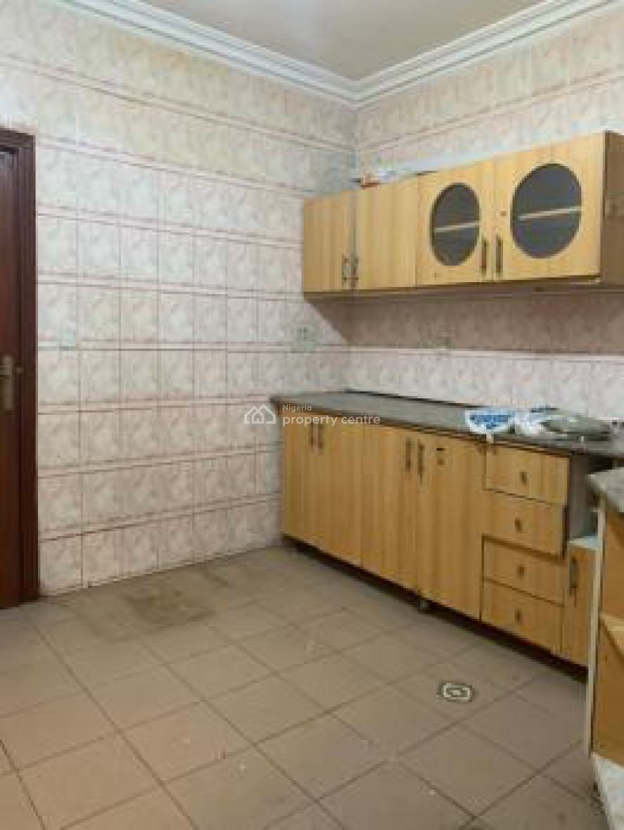 a Very Good Spacious & Serviced 3bedroom Flat + 1bq, Wuse2 Abuja ( Video Is Attached) for Office Use Only., Wuse 2, Abuja, Office Space for Rent