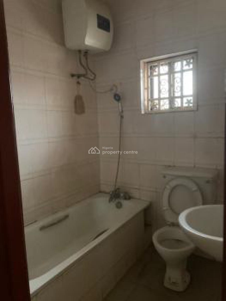 a Very Good Spacious & Serviced 3bedroom Flat + 1bq, Wuse2 Abuja ( Video Is Attached) for Office Use Only., Wuse 2, Abuja, Office Space for Rent