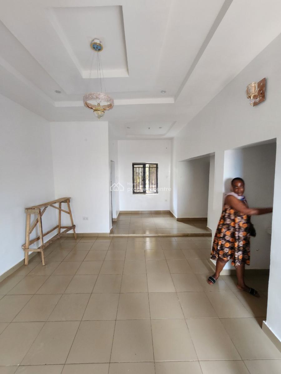 Luxury Two Bedroom Block of Flat, Dawaki District, Dawaki, Gwarinpa, Abuja, Flat / Apartment for Rent