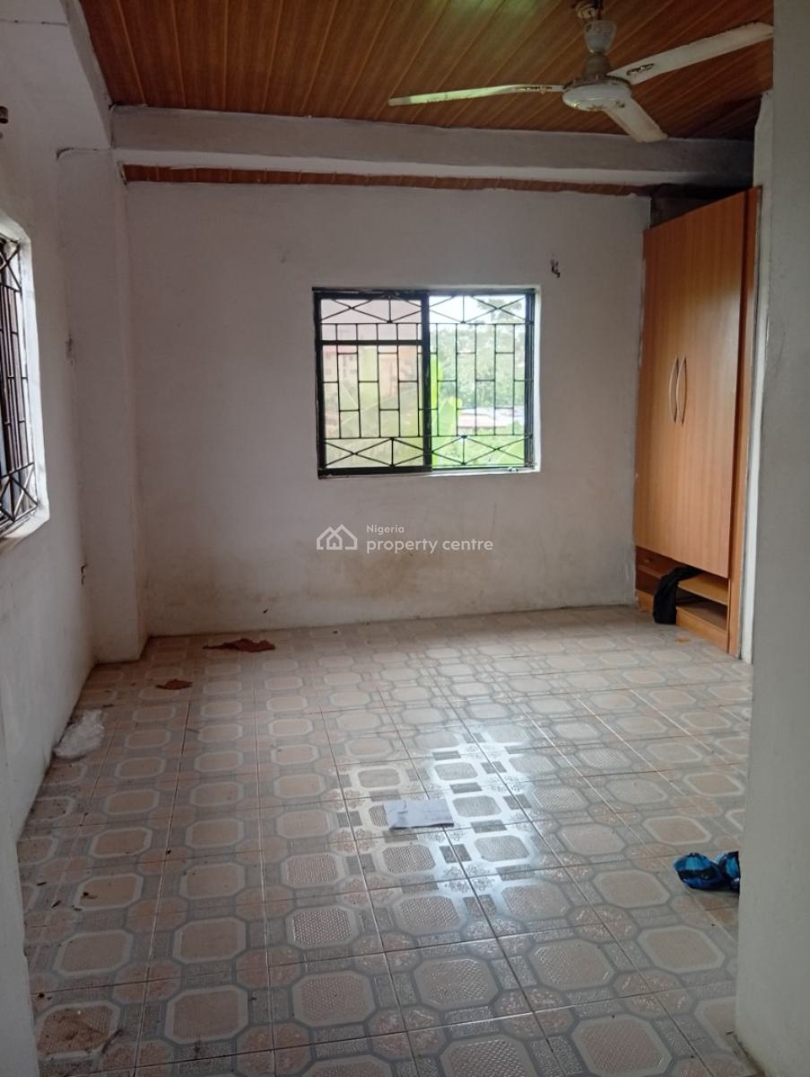 a Room in a Shared 2 Bedroom Flat Upstairs Sharing Only Kitchen, Off Ado Road,ajah Lagos, Ajah, Lagos, Self Contain (single Rooms) for Rent