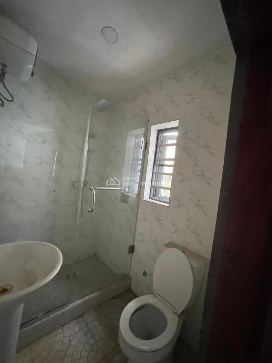 a Magnificent 2bedroom Duplex, Behind Skymall Ajah, Lekki Phase 2, Lekki, Lagos, Terraced Duplex for Rent