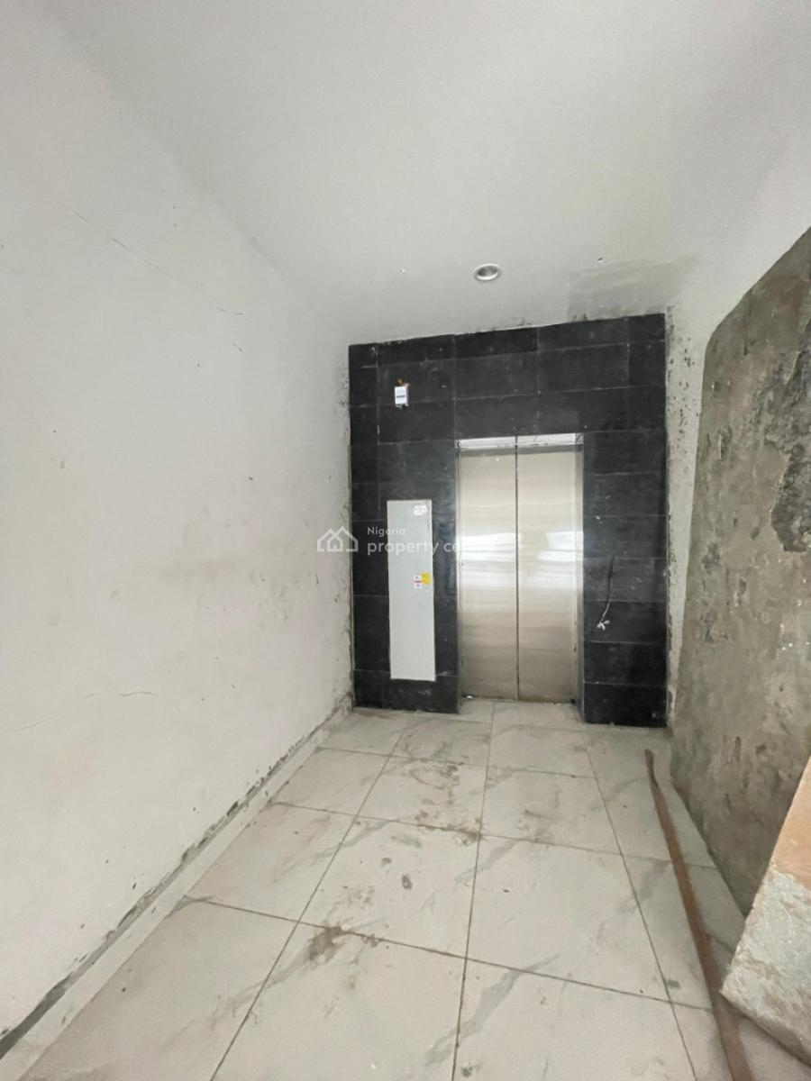 2 Bedrooms Apartment with Bq Perfect for Airbnb Business, Lekki Phase 1, Lekki, Lagos, Flat / Apartment for Sale