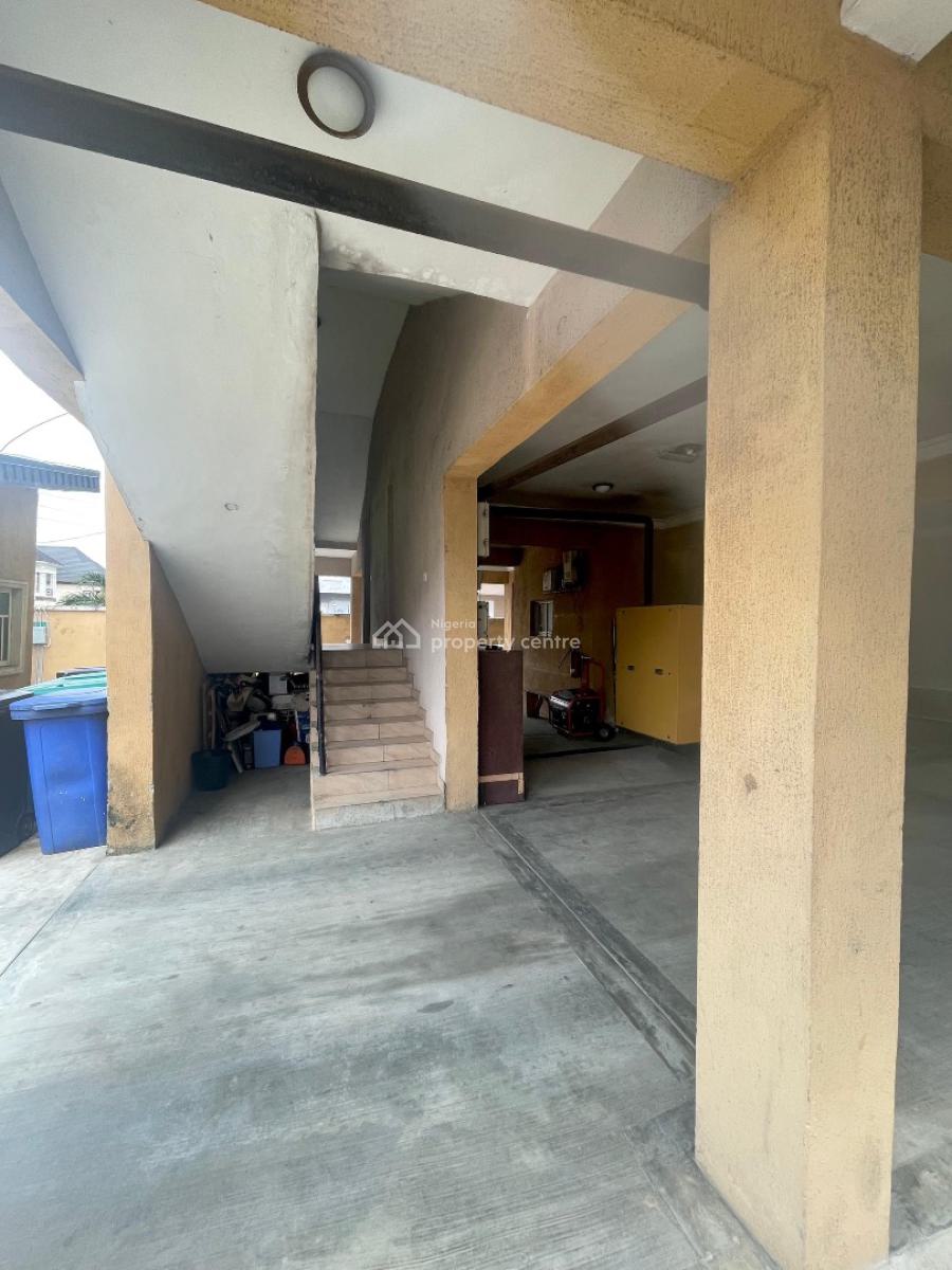 Serviced 1 Bedroom Flat with Gas Cylinder ,ac,, Agungi, Lekki, Lagos, Flat / Apartment for Rent