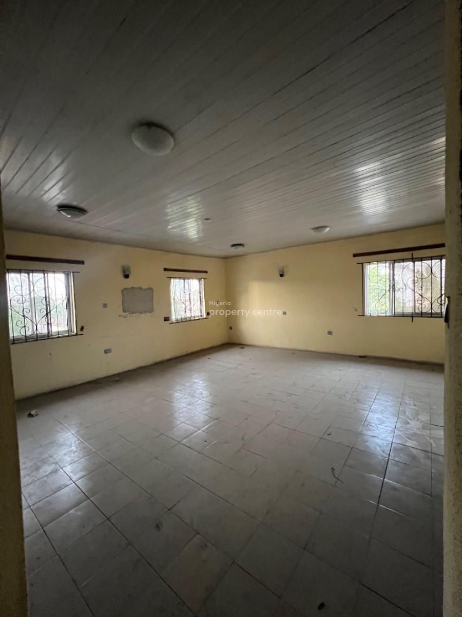 Commercial 5 Bedrooms Duplex, Facing Epe Express, Ajah, Lagos, Office Space for Rent