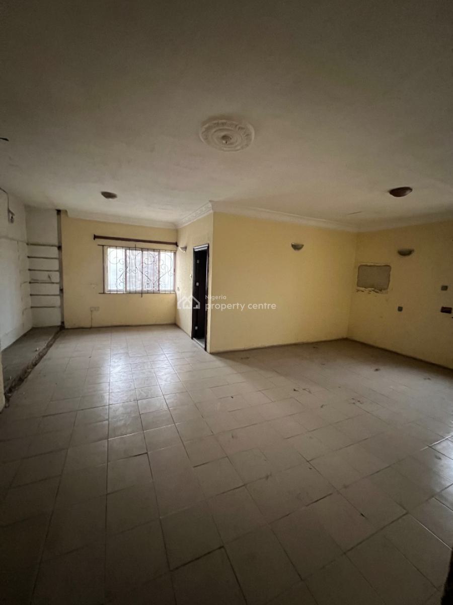 Commercial 5 Bedrooms Duplex, Facing Epe Express, Ajah, Lagos, Office Space for Rent