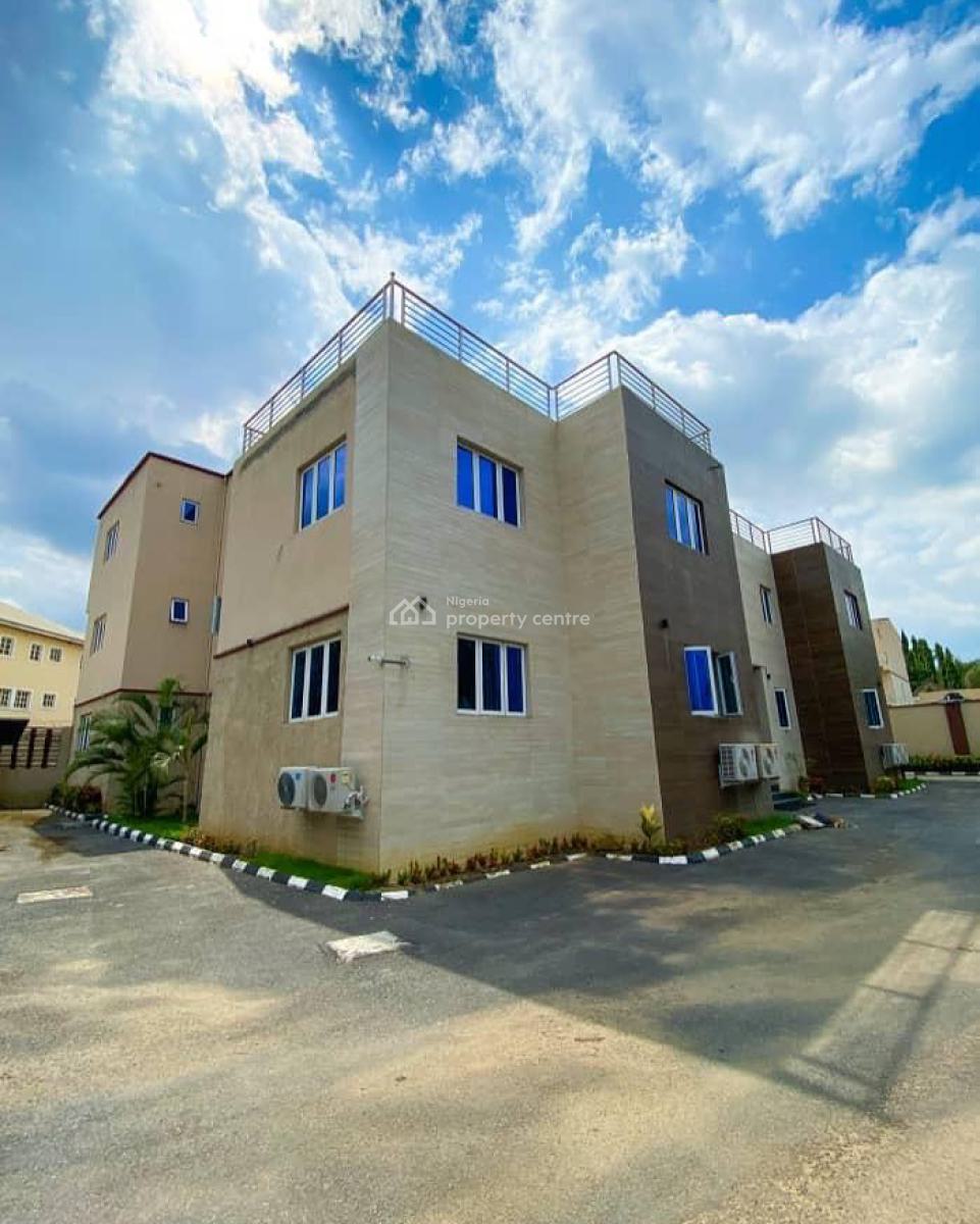 Fully Furnished 8 Units of 2 Bedroom Flats,pool,gym,rooftop,cctv,gardens, Maitama District, Abuja, Flat / Apartment for Sale