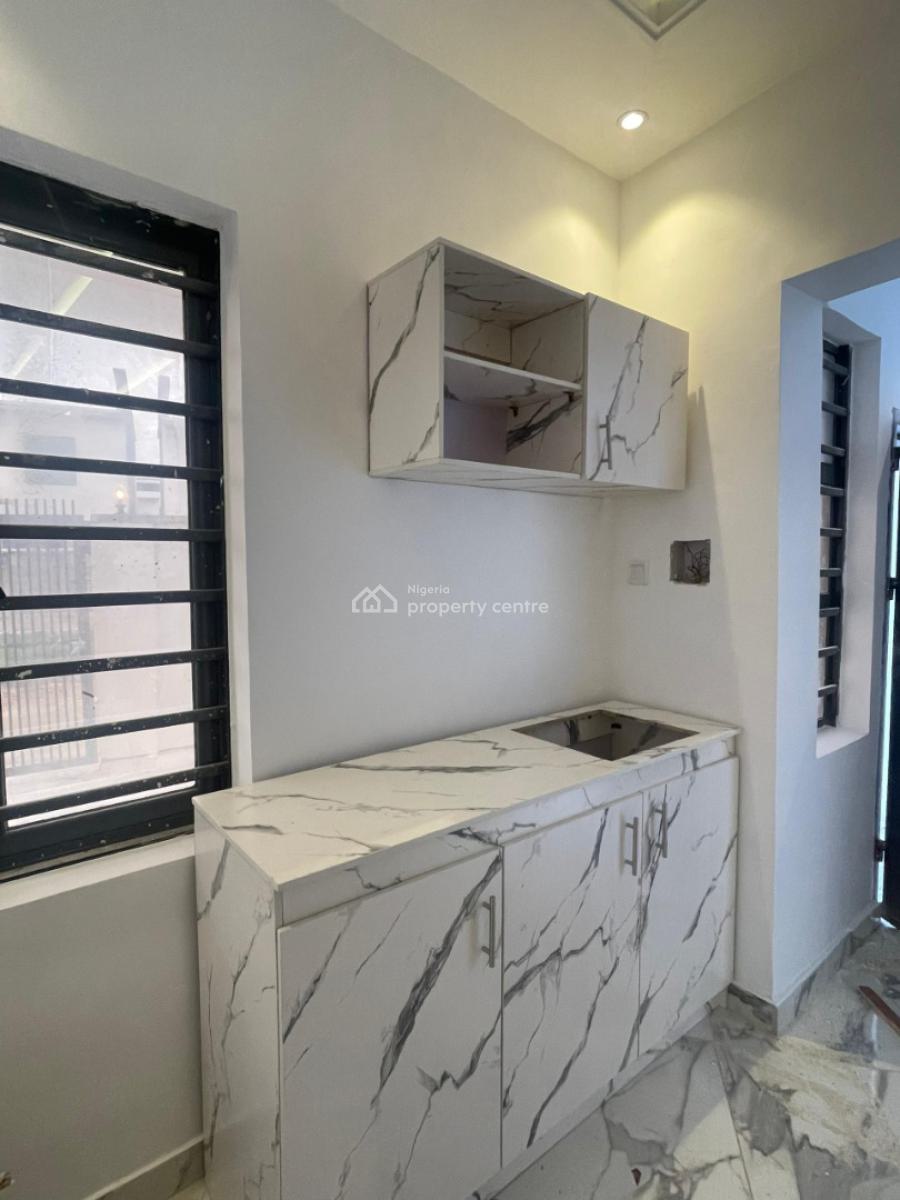 Lovely 1bedroom Flat Ground-floor, Ologolo, Lekki, Lagos, Mini Flat (room and Parlour) for Rent