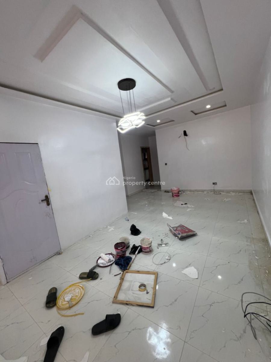 Spacious Fully Serviced Mini Flat with Standard Kitchen, Victoria Bay Estate Orchid Road Eleganza Bustop Lekki Lagos, Lekki, Lagos, Flat / Apartment for Rent