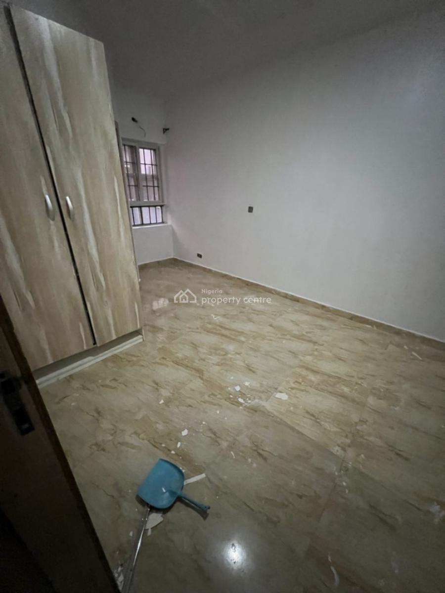 Spacious Fully Serviced Mini Flat with Standard Kitchen, Victoria Bay Estate Orchid Road Eleganza Bustop Lekki Lagos, Lekki, Lagos, Flat / Apartment for Rent