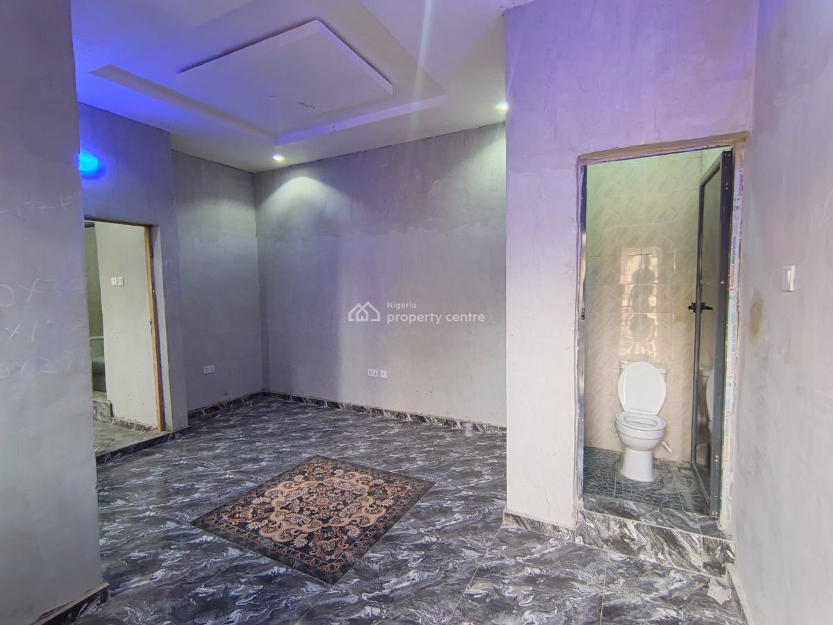 a Room. and Parlor, Ginti Axis, Ikorodu, Lagos, Mini Flat (room and Parlour) for Rent