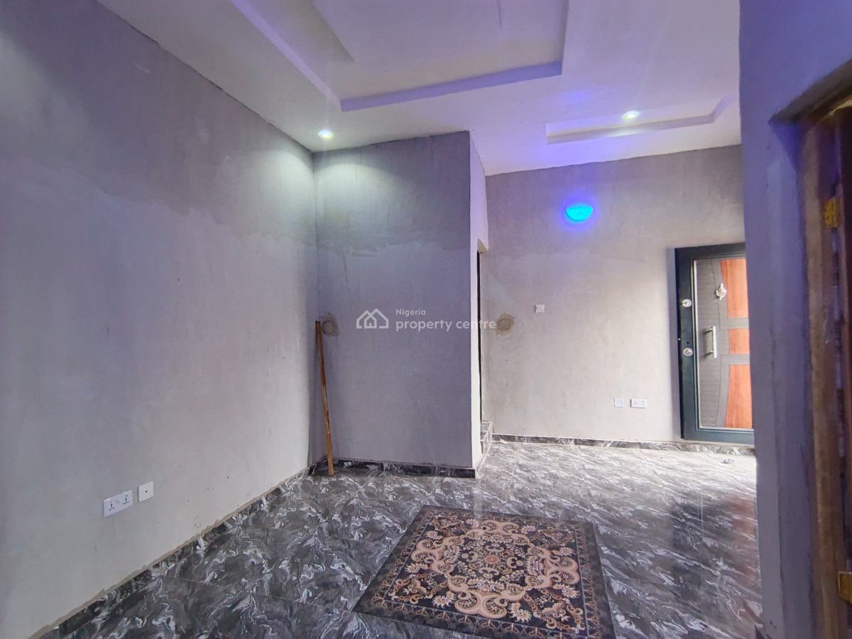 a Room. and Parlor, Ginti Axis, Ikorodu, Lagos, Mini Flat (room and Parlour) for Rent