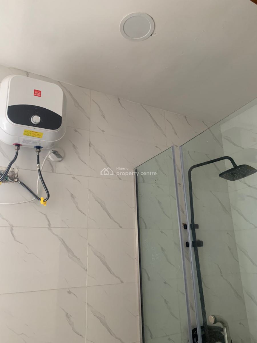 Newly Built Self Serviced 3 Bedroom Flat, Osapa, Lekki, Lagos, Flat / Apartment for Rent