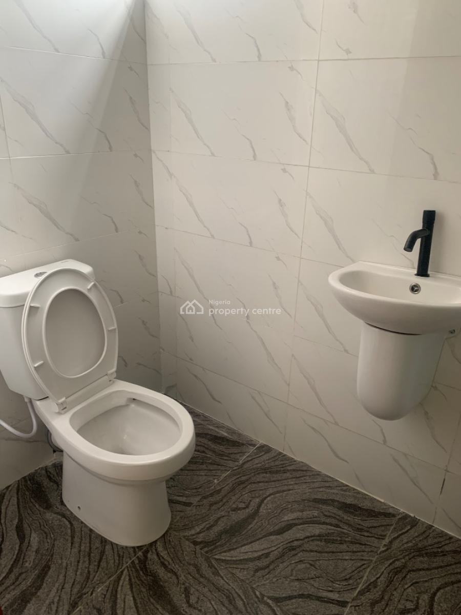 Newly Built Self Serviced 3 Bedroom Flat, Osapa, Lekki, Lagos, Flat / Apartment for Rent