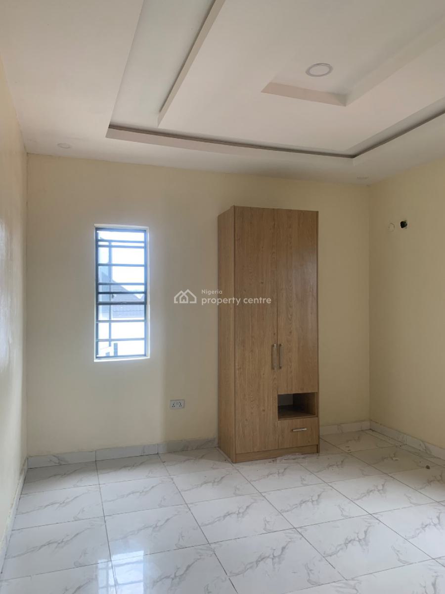 Newly Built Self Serviced 3 Bedroom Flat, Osapa, Lekki, Lagos, Flat / Apartment for Rent