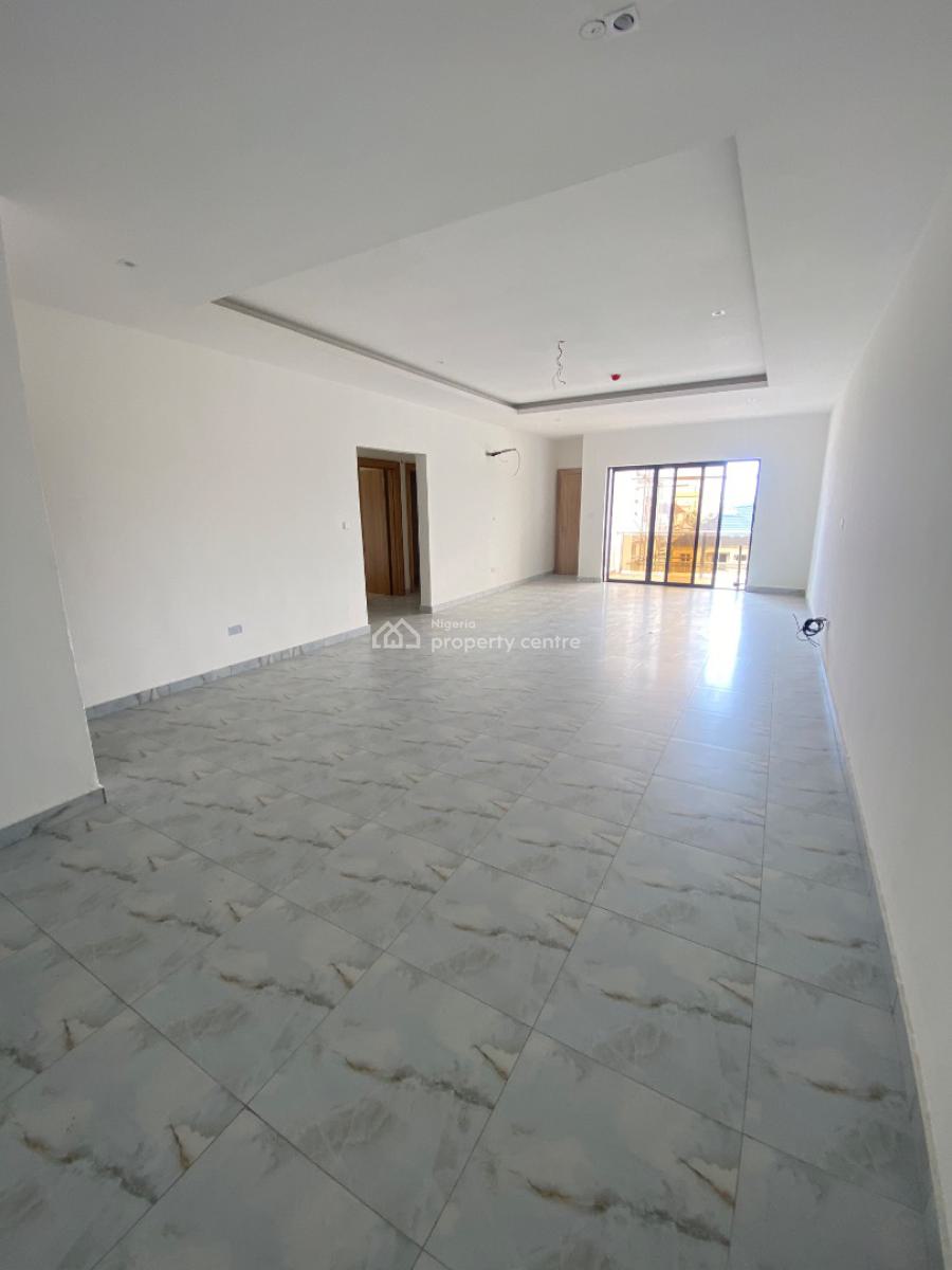 Luxury 3 Bedrooms, Off Adebayo Doherty, Lekki Phase 1, Lekki, Lagos, Flat / Apartment for Rent