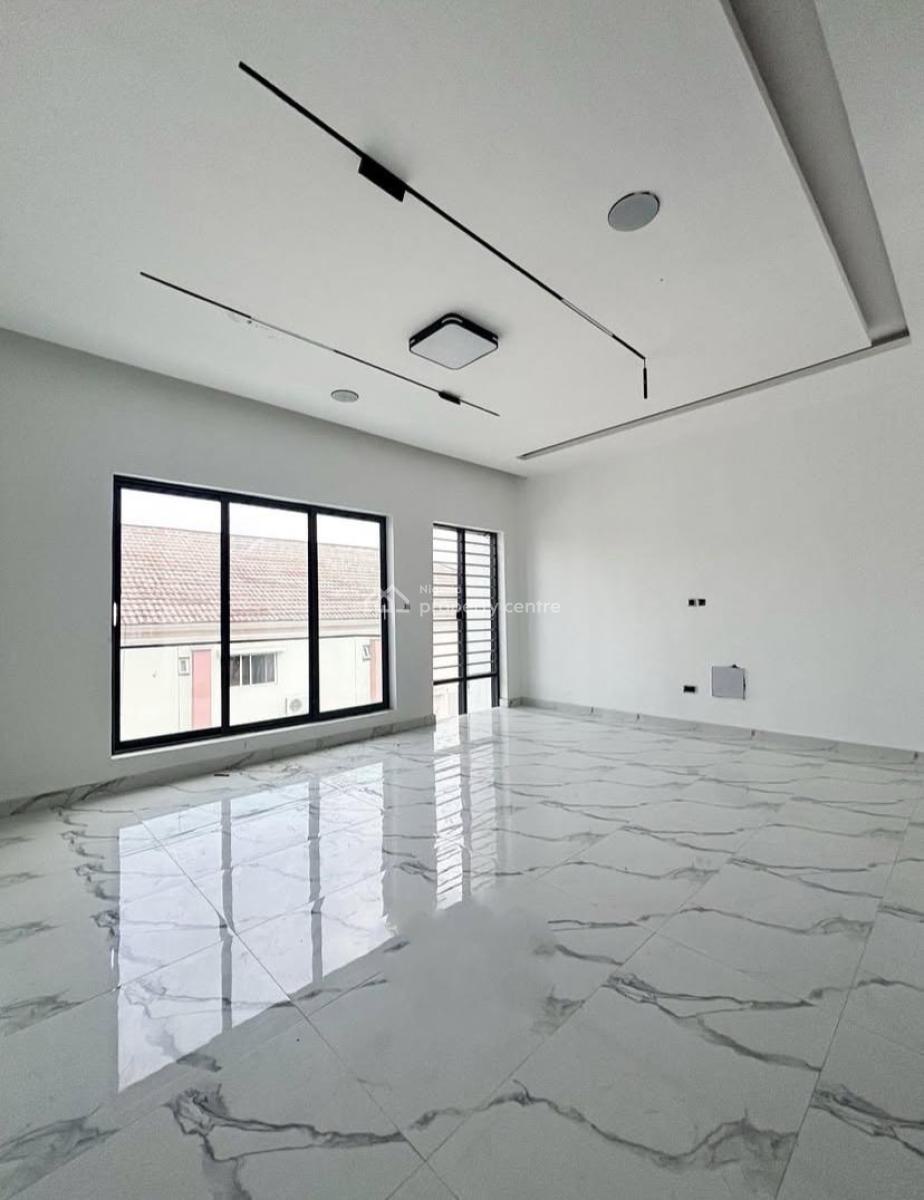 4 Bedroom Terrace Duplex with Bq, Osapa, Lekki, Lagos, Terraced Duplex for Sale