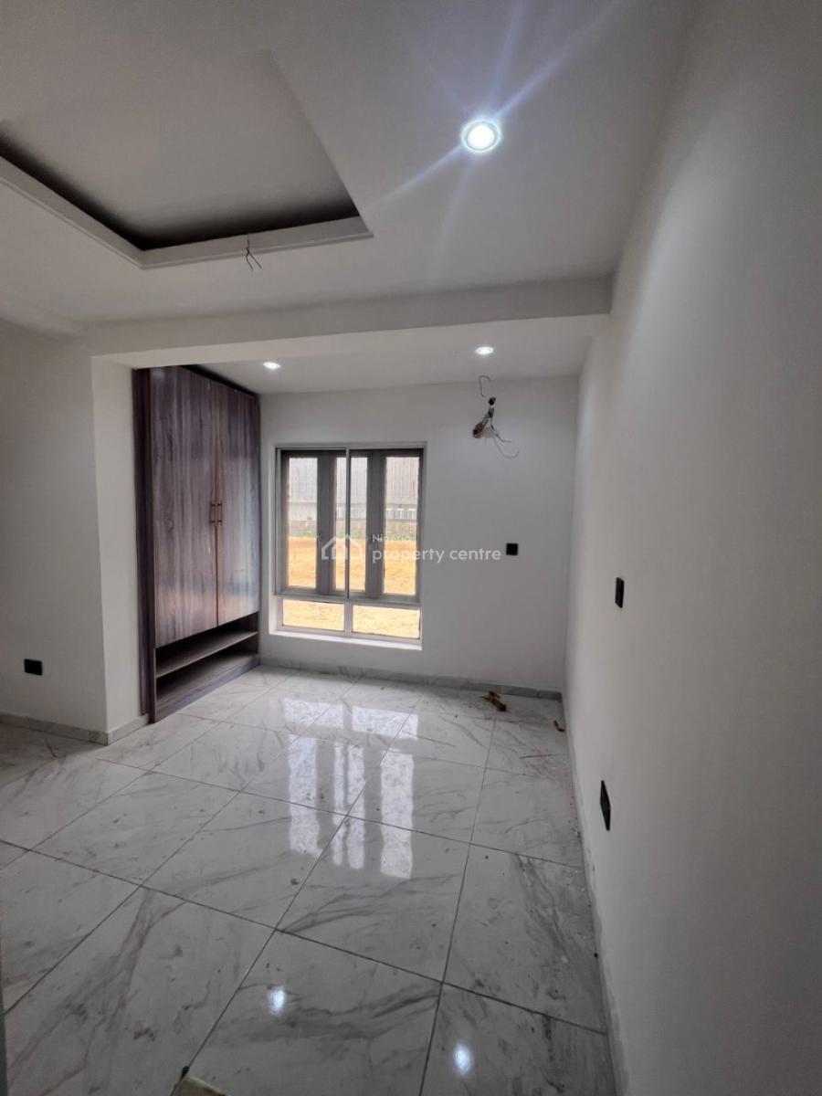 One Bedroom Apartment, Freedom Way, Lekki Phase 1, Lekki, Lagos, Flat / Apartment for Rent