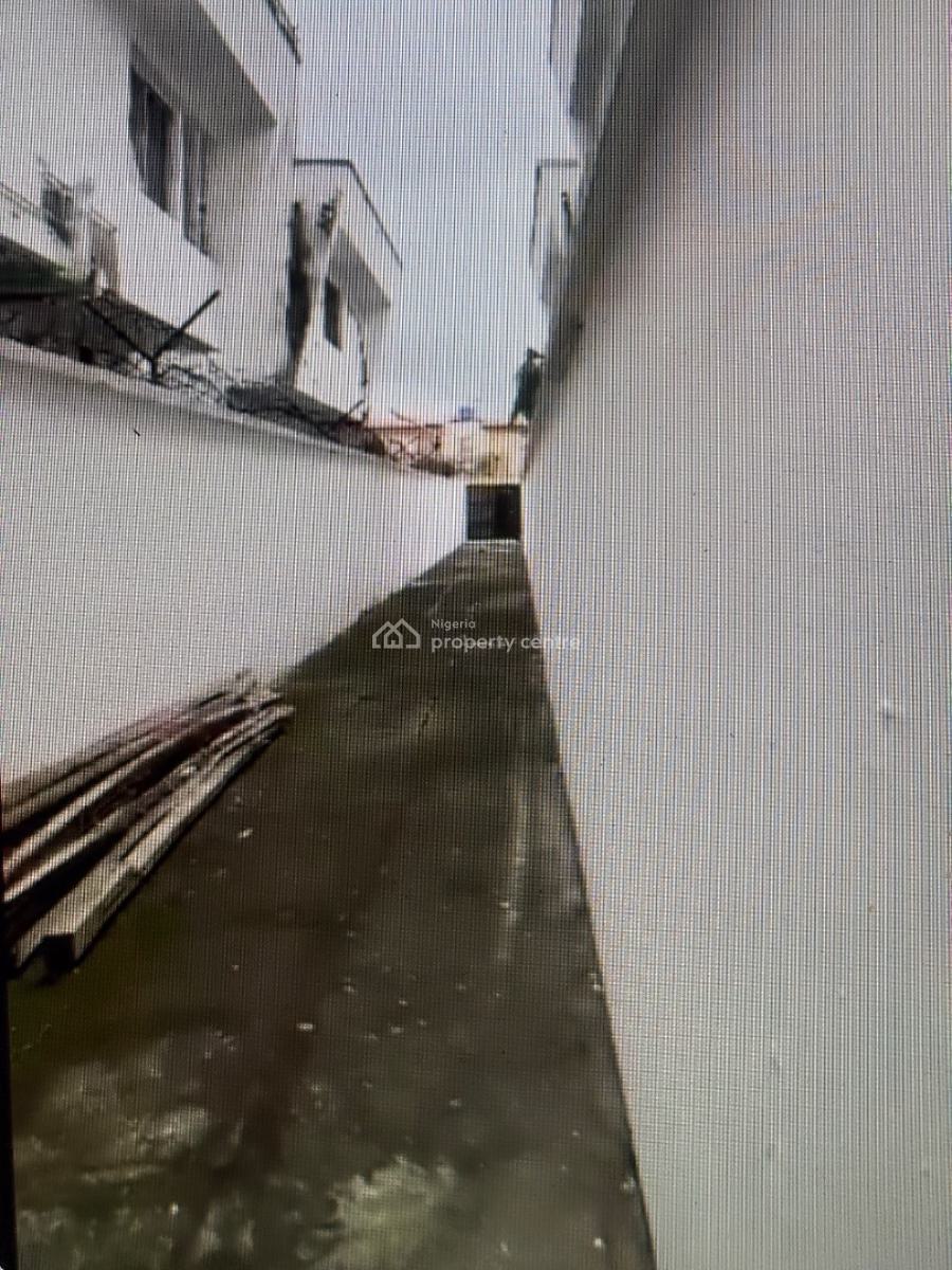 Lease Offer on a Premium 8 Bedroom Property, Ajose Adeogun Street, Victoria Island (vi), Lagos, Commercial Property for Rent