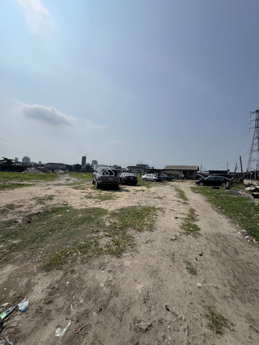 Waterfront 12,000 Sqm of Land, Admiralty Way, Lekki Phase 1, Lekki, Lagos, Land for Sale