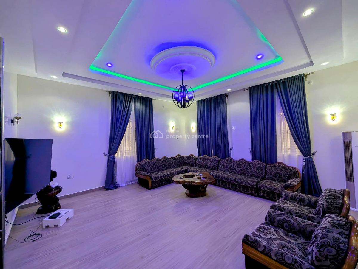 Fantastic Modern  Six (6) Bedroom Detached Duplex, Off Godswill Akpabio International Stadium Road, Uyo, Akwa Ibom, Detached Duplex for Sale