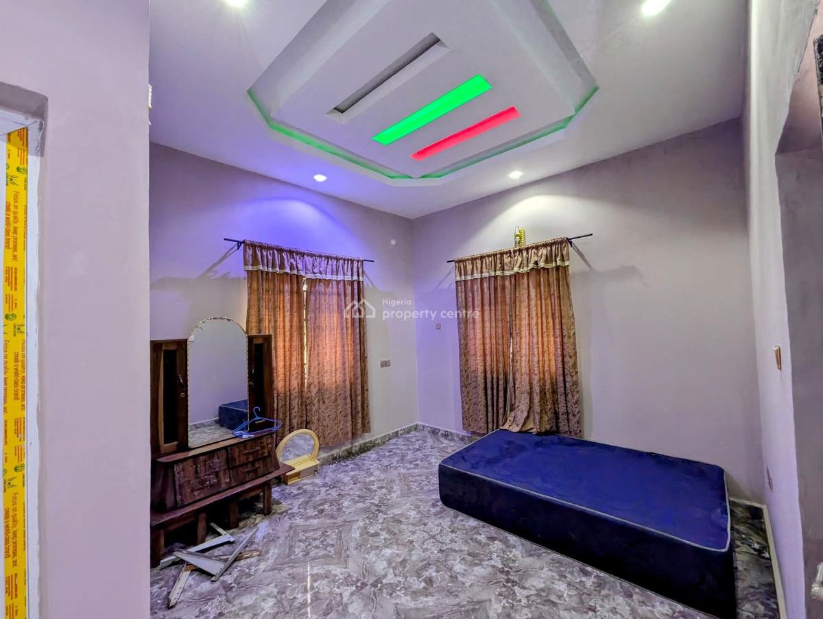Fantastic Modern  Six (6) Bedroom Detached Duplex, Off Godswill Akpabio International Stadium Road, Uyo, Akwa Ibom, Detached Duplex for Sale