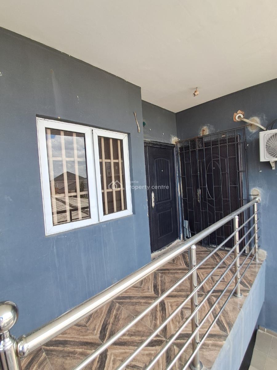 Very Decent 2bedroom Flat, Ilaje Off Finbars Road, Akoka, Yaba, Lagos, House for Rent