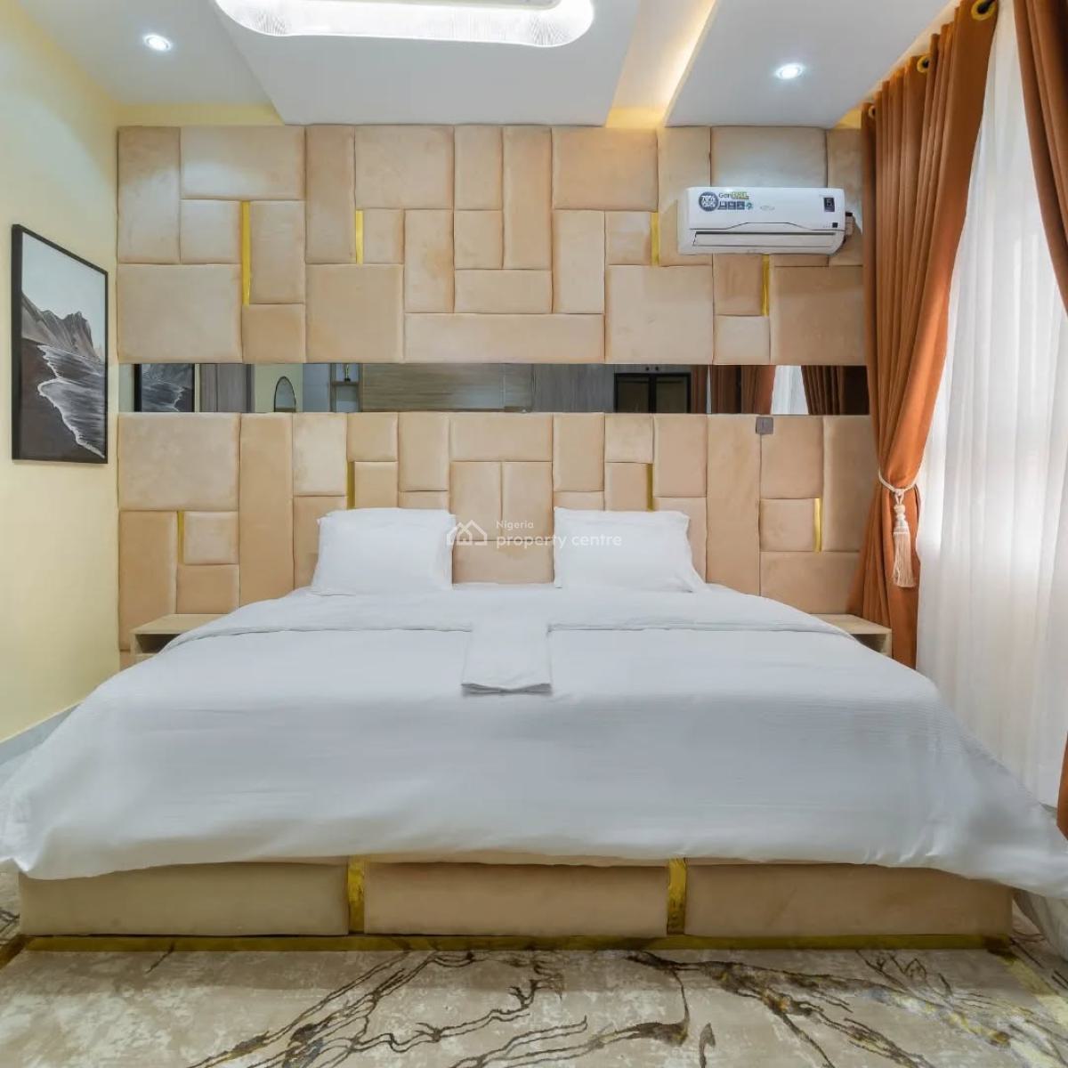 Two Bedroom Apartment, Lekki Phase 1, Lekki, Lagos, Flat / Apartment Short Let