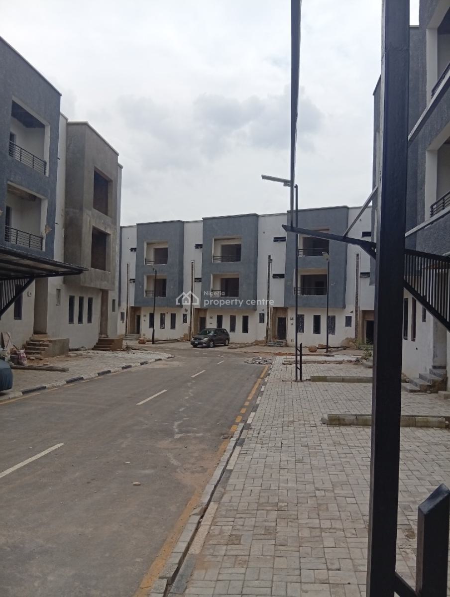 4bedroom Terrace Duplex with Bq Cacass in Mabushi Tarred, By Vio, Mabushi, Abuja, Terraced Duplex for Sale