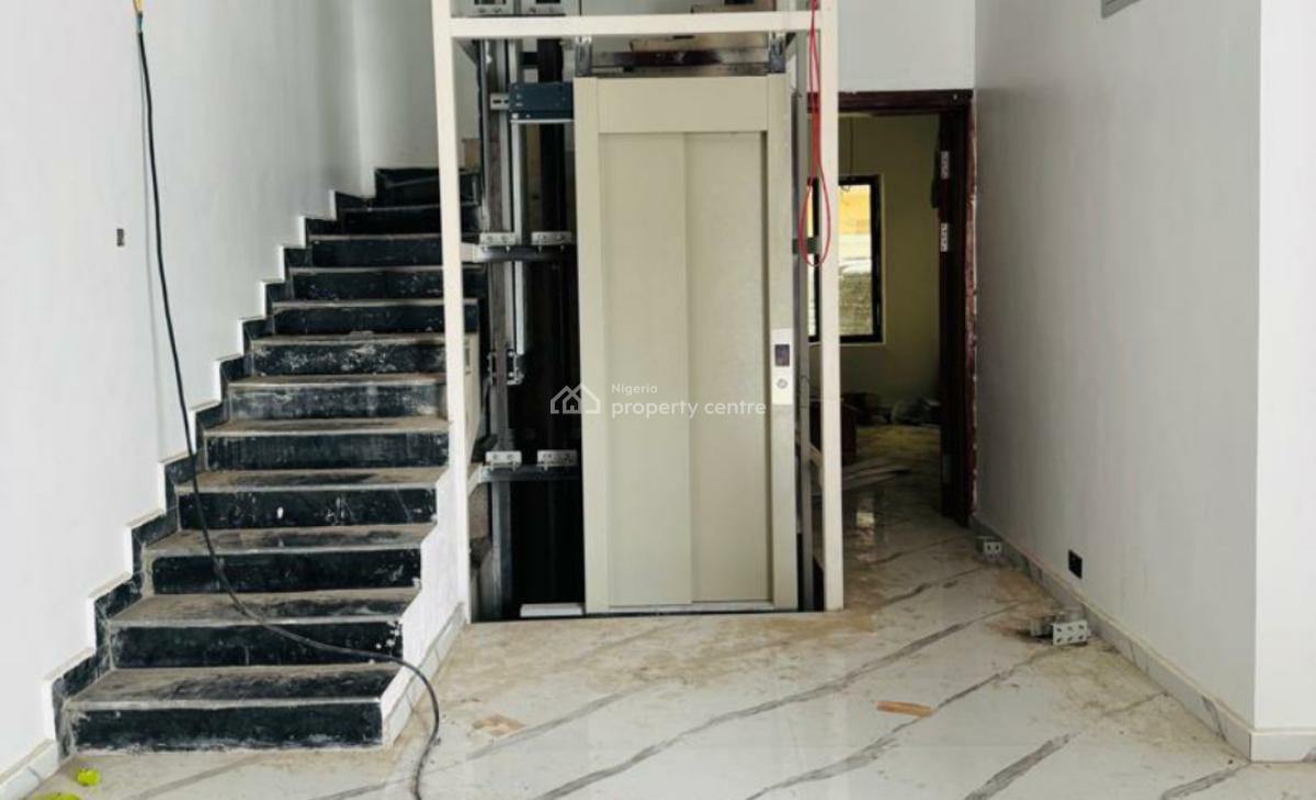 5 Bedroom Semi Detached House with Bq, Parkview Estate, Ikoyi, Lagos, Semi-detached Duplex for Sale