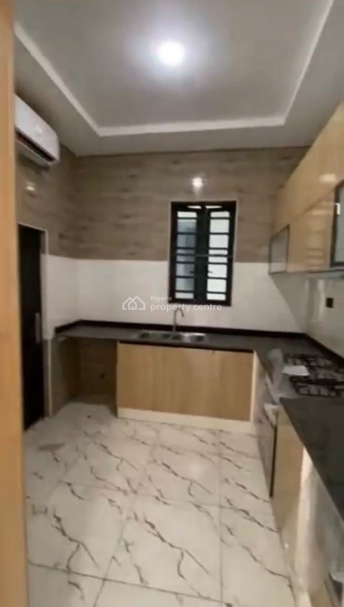 Luxury 2 Bedroom Apartment, Ologolo, Lekki, Lagos, Flat / Apartment for Rent