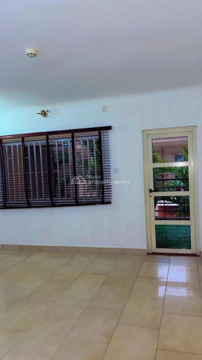 Newly Renovated Very Spacious Apartments, Idado Estate Lagos, Lekki, Lagos, House for Rent