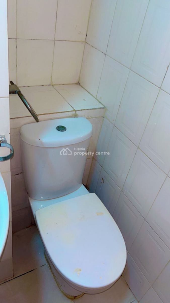 Newly Renovated Very Spacious Apartments, Idado Estate Lagos, Lekki, Lagos, House for Rent